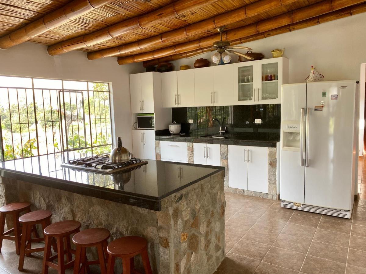 Las Cabanas De Incahuasi Lunahuana Ngoại thất bức ảnh